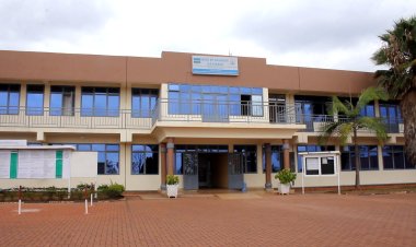 KIREHE :Bamwe mu bangavu batewe inda  bababazwa no gutereranwa  n’ababyeyi