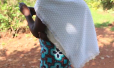 NGOMA :Bamwe mu bangavu babyaye baterwa ipfunwe no kujya  gukingiza abana babo