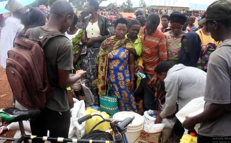 IBURASIRAZUBA:  Abaguzi bakomeje kubogoza kubera ko abacuruzi banze kubahiriza ibiciro by'umuceri