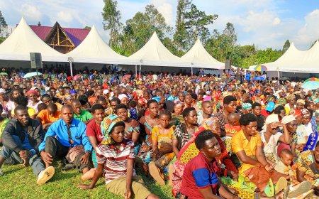 Musanze: Abayobozi basabwe kuva mu biro bakegera abaturage