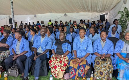 Abajyanama b’ubuzima bagiye gutangira gukoresha ikoranabuhanga mu buvuzi bw’ibanze