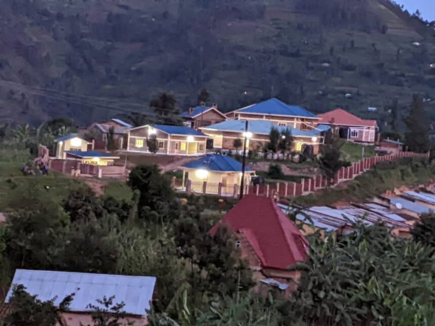 Gakenke: Iyo bahabwag igitanda kwa muganga, abagabo n'abagore bararaga mu cyumba kimwe