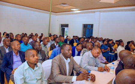 Nyagatare: "Abakuru b’imidugudu ni ijisho ryo kwesa imihigo kuri twese"-Meya GASANA Stephen