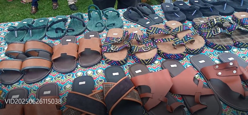 Kayonza: Abagore  bakora inkweto  ntibagisaba umunyu