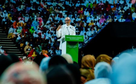Abayisilamu iyo bateye imbere n’Igihugu kiba giteye imbere-Perezida Kagame