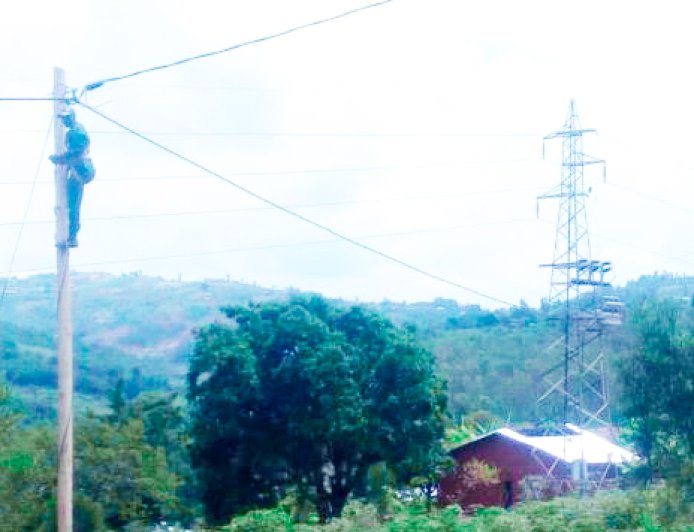 Ruhango: Kutagira amashanyarazi byadindije iterambere ry'abo muri Ntosho