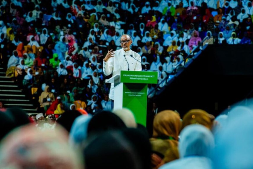 Abayisilamu iyo bateye imbere n’Igihugu kiba giteye imbere-Perezida Kagame