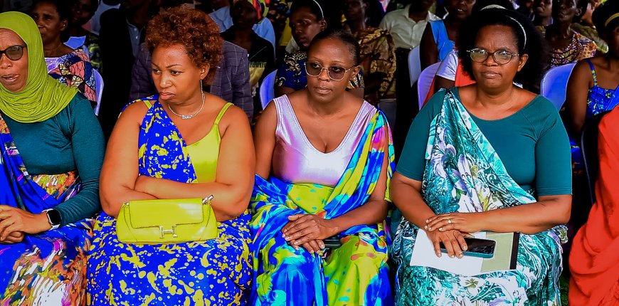 Ruhango: Abagore bacyebura bagenzi babo bafashe ihame ry’uburinganire nk’intwaro yo kwitwara uko bishakiye