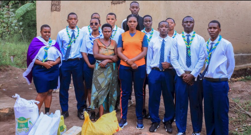 Ruhango: Urubyiruko rw’abanyeshuri b’Aba-Scout rugaragaza ko kugira umutima wo gufasha abandi byubaka urukundo n’ibyishimo.