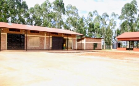 Rwamagana:Abahinzi b'ibigori bubakiwe  ubuhunikiro bwa  toni 1000  z'ibigori