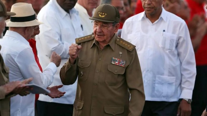 Ubushinwa buvuga ko Amerika ikwiye guhagarika iterabwoba kuri  Cuba nyuma y’uko uwahoze ayiyobora arezwe.