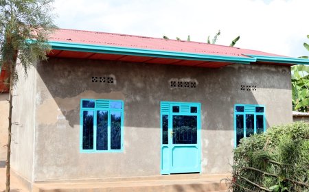 Rwamagana:Muteteri Goreth yubakiwe inzu ya Miliyoni 15 ati” iyi  nzu ndayikesha Imana n’imiyoborere myiza.”