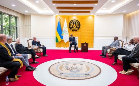 Perezida Paul Kagame Yakiriye abarimo  Umuyobozi mukuru w'umuryango KENUP Foundation .