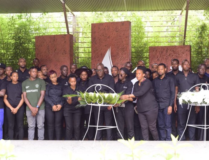 Rwamagana: Abaturage 153 biganjemo urubyiruko  basuye urwibutso rwa Genocide yakorewe Abatutsi mu 1994 rwa Kigali( Gisozi).