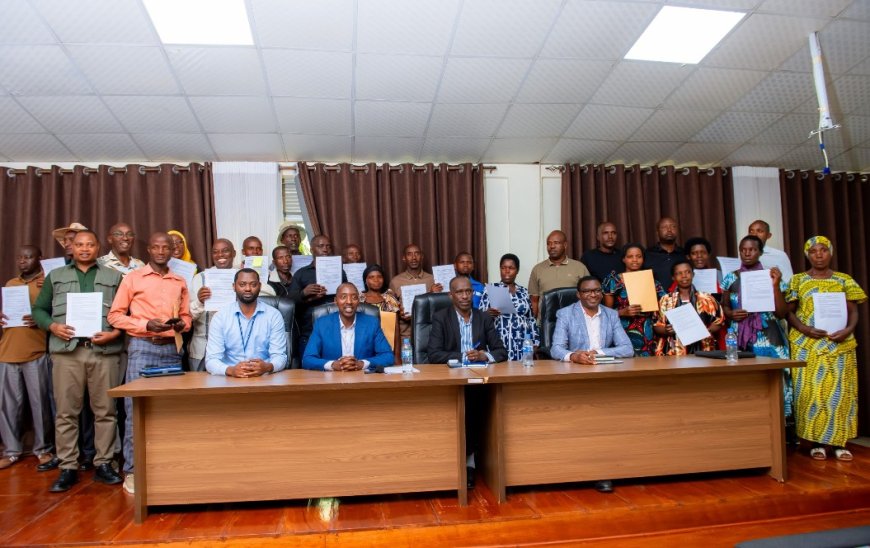 Kayonza: Abahinzi n'aborozi babonye inkunga nyunganizi ya Miliyoni 730.