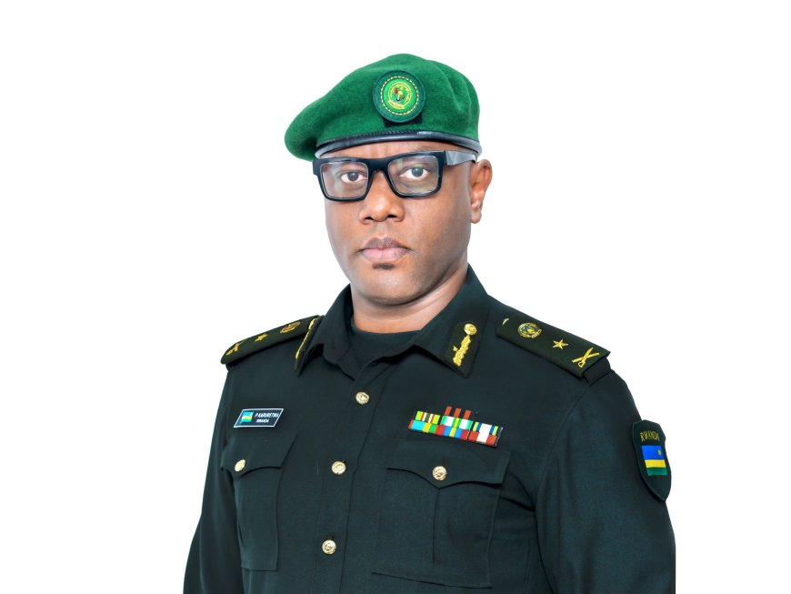 Brigadier General Patrick Karuretwa yashyizwe ku mwanya w'umuvugizi w'ingabo z'u Rwanda.