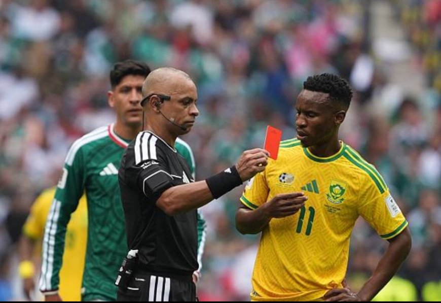 FIFA yanze ubujurire bwa Afurika y’Epfo ku gihano cy’ikarita itukura yahawe Themba Zwane.