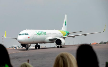 Indege ya Sosiyete y’Ubwikorezi bwo mu Kirere ikorera muri Oman, SalamAir, yageze i Kigali